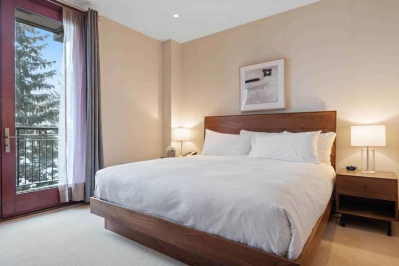 4 Bedroom Luxury Residence At Solaris Residences 베일 외부 사진