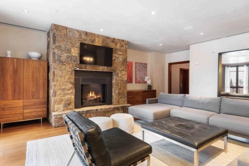 4 Bedroom Luxury Residence At Solaris Residences 베일 외부 사진