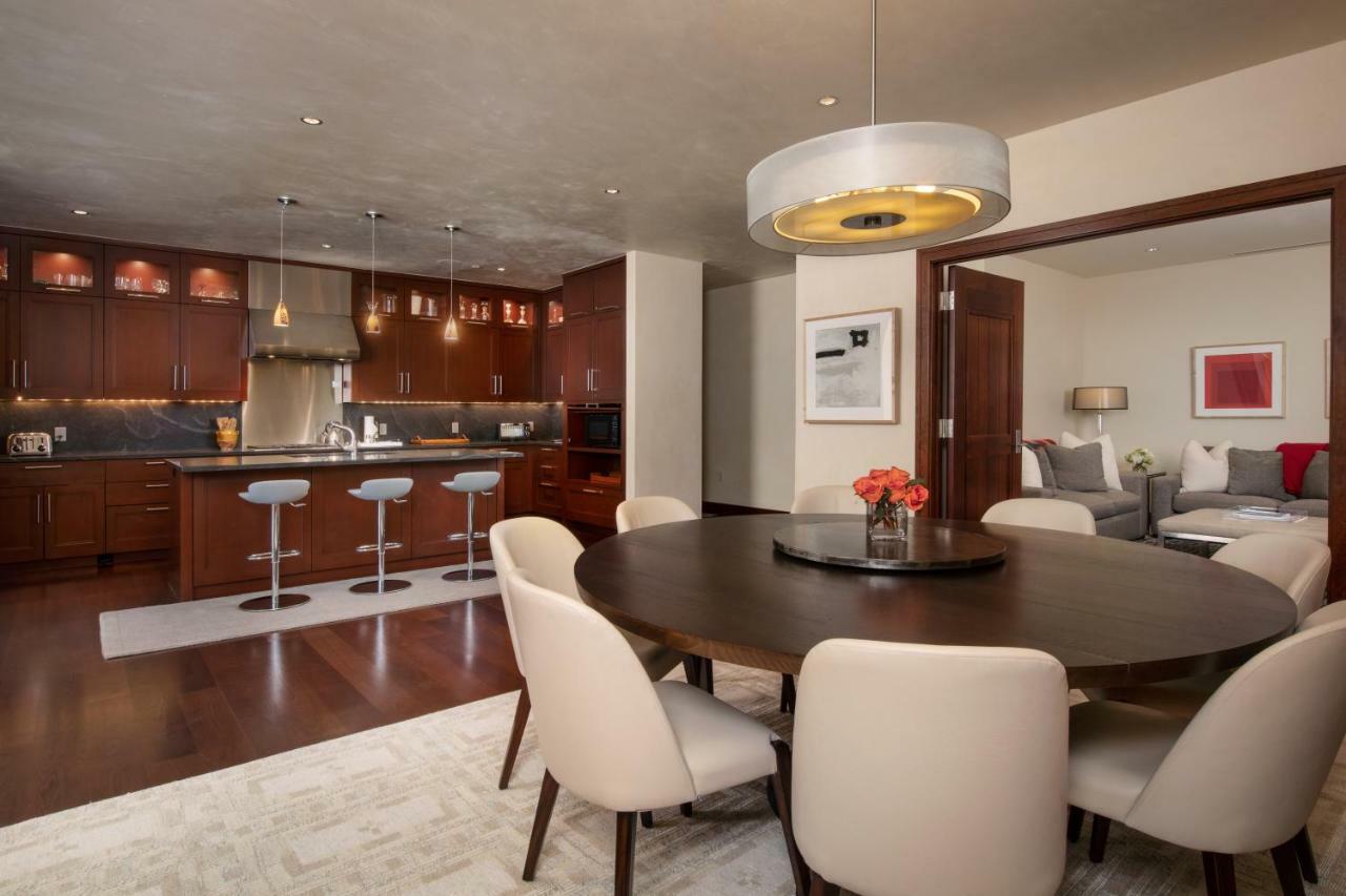 4 Bedroom Luxury Residence At Solaris Residences 베일 외부 사진